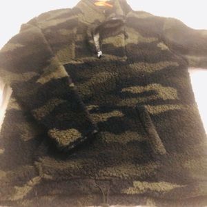 PINK Victoria Secrets Sherpa